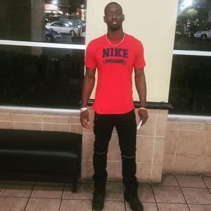 Meet your Posher, Larry